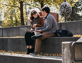 Photo of Whitworth students. Link to Gretchen Harrell's story.